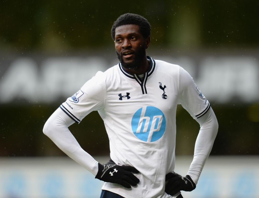 Adebayor, declaratie incredibila: Mama e vrajitoare, M-A BLESTEMAT . Atacantul isi acuza familia ca vrea sa-i distruga cariera