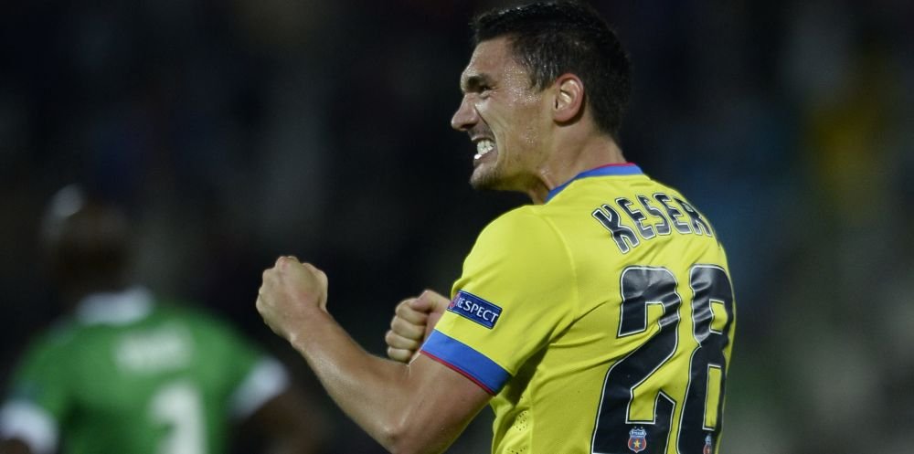 Un jucator de la Arsenal il lauda pe Keseru: 
