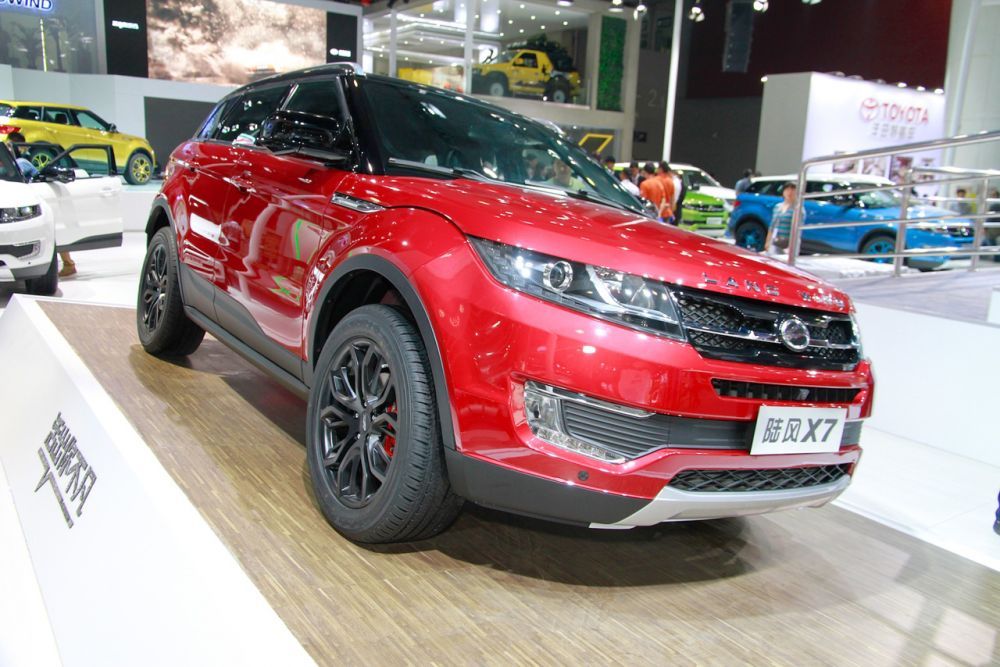 ATACUL clonelor! Chinezii au copiat cu nesimtire Range Rover Evoque, britanicii sunt scandalizati! Cat costa versiunea chinezeasca_5