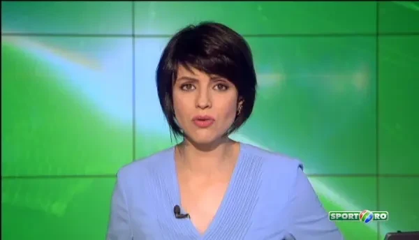 Marius Copil, jucatorul de Cupa Davis al Romaniei, a fost abordat pe facebook sa piarda un set, la Miami. Suma oferita - 30 de mii de euro - dublu contractului sau pe un an ! A refuzat si de aici au inceput problemele. Si-a inchis contul de facebook.