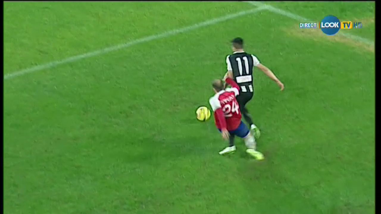 Misterul unui cartonas rosu in Liga I care nu trebuia sa existe. De ce NU a fost eliminat Dan Popescu de la Otelul cu U Cluj. FOTO_3
