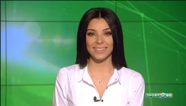 Imagini fantastice cu cea mai puternica batranica din lume! Cate sute de kilograme ridica la 77 de ani! VIDEO