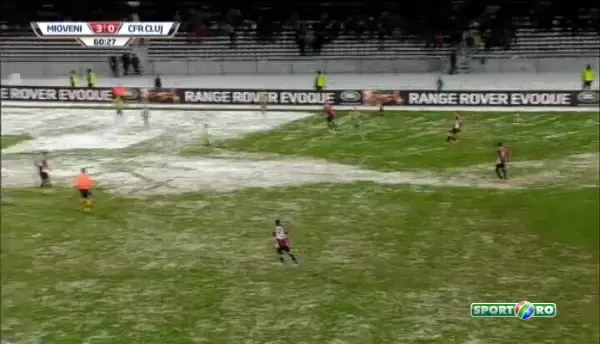 MIOVENI 3-1 CFR CLUJ. Tade reduce din diferenta din penalty
