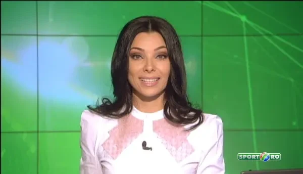 Asa arata o casca pentru Revelion! :)) Ce poti sa faci daca te prinde 1 ianuarie pe drum