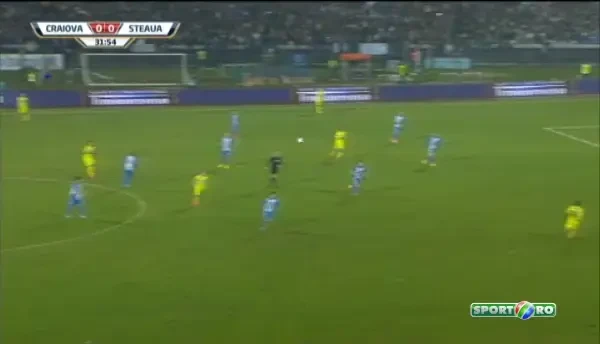Ocazie uriasa la poarta Craiovei! Prepelita incearca sa marcheze cu calcaiul din 6 metri