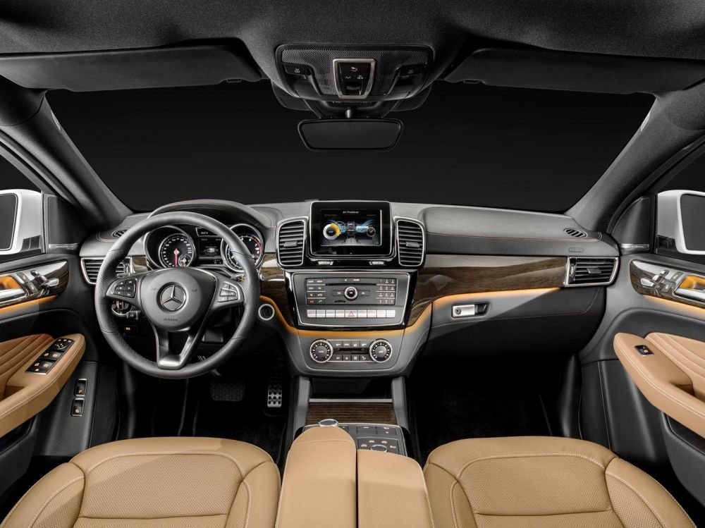 Mercedes a lansat rivalul principal pentru X6. Cum arata GLE Coupe, cel mai nou SUV al nemtilor. FOTO_9