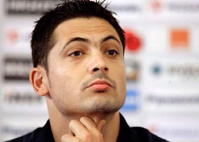 Mirel Radoi si-a reziliat contractul cu Al Ahli! Mijlocasul are varianta Al Ittihad, fanii il cheama la Steaua