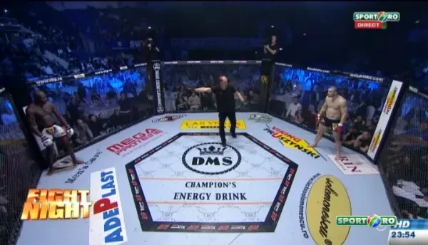 Pascu e invingator inca din prima runda! Salvador nu a avut nicio sansa