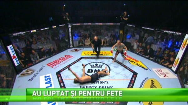 Gestul de AUR al luptatorilor din MMA! Pitbull, Pascu si Preda au dus cadouri celor trei fetite crescute de bunica. VIDEO