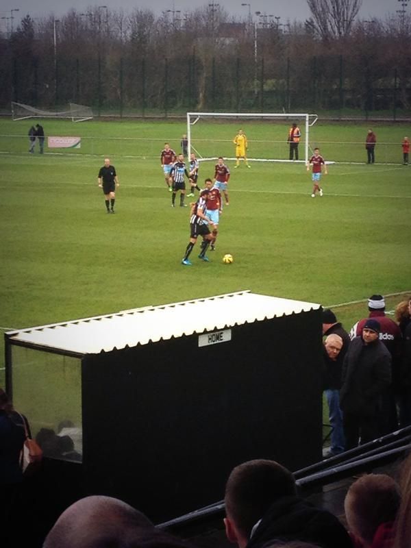 Miracol de Craciun. Ziua in care fotbalul a devenit VIATA. Are 31 de ani si joaca primul meci dupa ce a batut CANCERUL de 2 ori_4