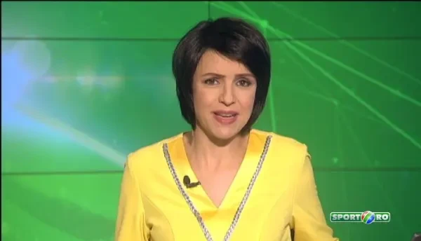 S-a intors lumea pe dos! Un indian conduce cu SPATELE de 12 ani! De ce a luat aceasta decizie. VIDEO