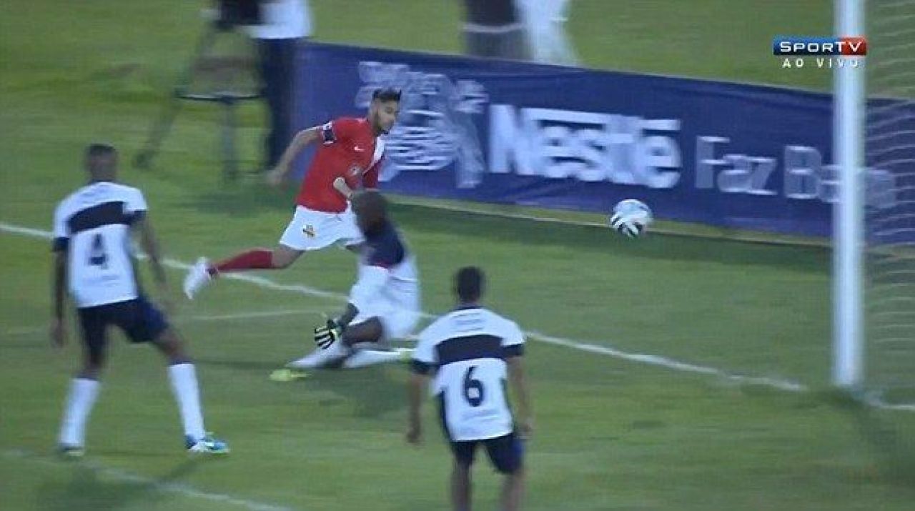 NEYMAGIC | Brazilianul Barcelonei, dribling fenomenal si gol superb intr-un meci disputat in tara natala: VIDEO_4