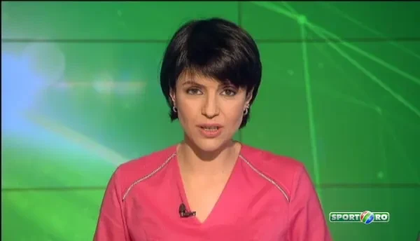 Faza geniala! Si-a dat jos pantalonii in fata tribunei dupa ce galeria l-a injurat. Ce s-a intamplat cu el la scurt timp. VIDEO