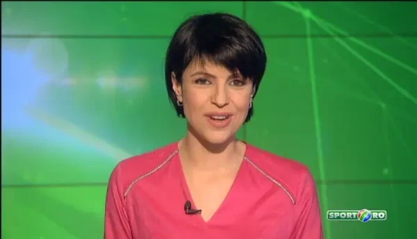 Scene fantastice pe un teren de baschet din Romania de Craciun. Ce au facut peste 1000 de copii aici. VIDEO