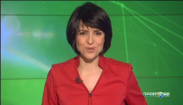 Cea mai flexibila femeie din lume uimeste din nou! Rusoaica Zlata, calendar "nebun": VIDEO