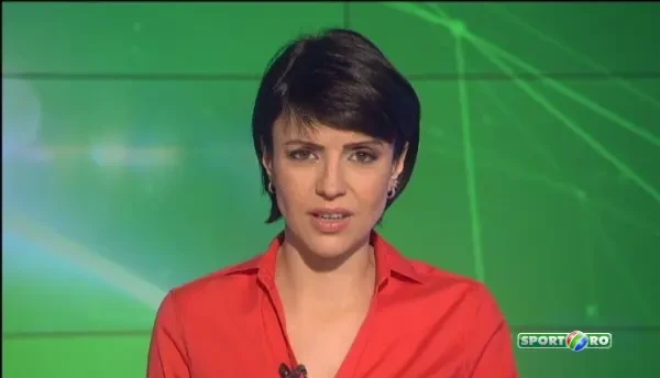 INCENDIAR! Imagini SENZATIONALE cu cea mai sexy sotie de fotbalist din Romania! Cum se misca sotia lui Tamas la sala. VIDEO