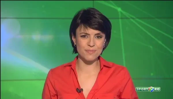 Cea mai sexy fata din ringul de MMA e si cea mai sexy DJ-ita din Romania! Cum arata fata care le pune capac luptatorilor