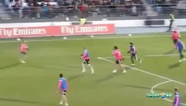 Il recunosti? I-a lasat pe toti cu gura cascata la antrenamentul lui Real! 6000 de fani s-au ridicat in picioare la faza lui!