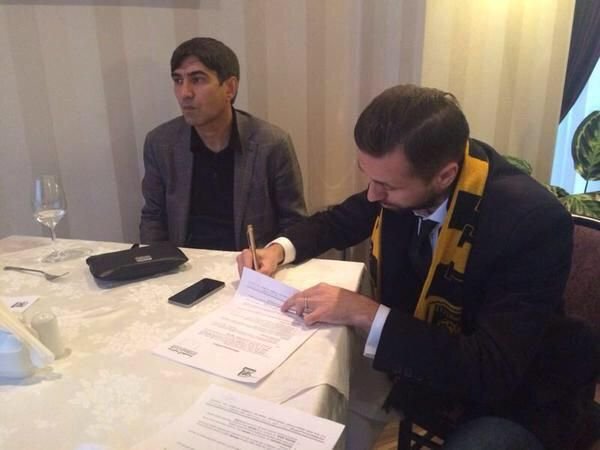 Sanmartean PLEACA de la Steaua! A semnat cu Al Ittihad, Becali a spus 'DA!'. Cat va castiga pe sezon_4