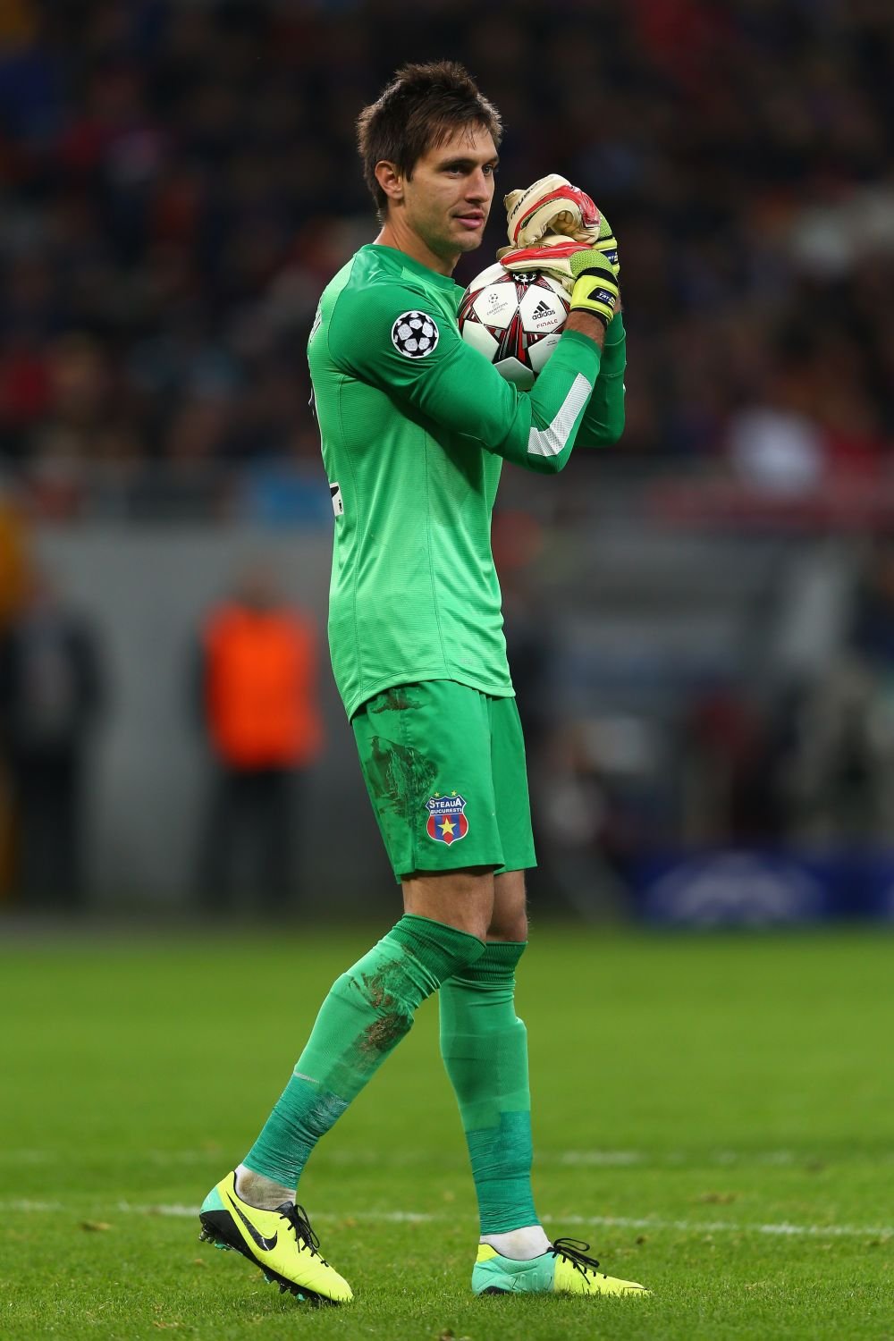 Veste grea pentru Tatarusanu, chiar in ziua in care a debutat ca titular in Serie A! Fiorentina are 3 portari pe lista, printre care si Arlauskis_2