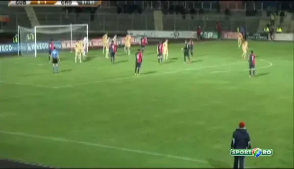 Portarul care a reusit GOLUL CARIEREI! Era minutul 91, a urcat pana in careu, apoi a facut asta. Ce s-a intamplat. VIDEO