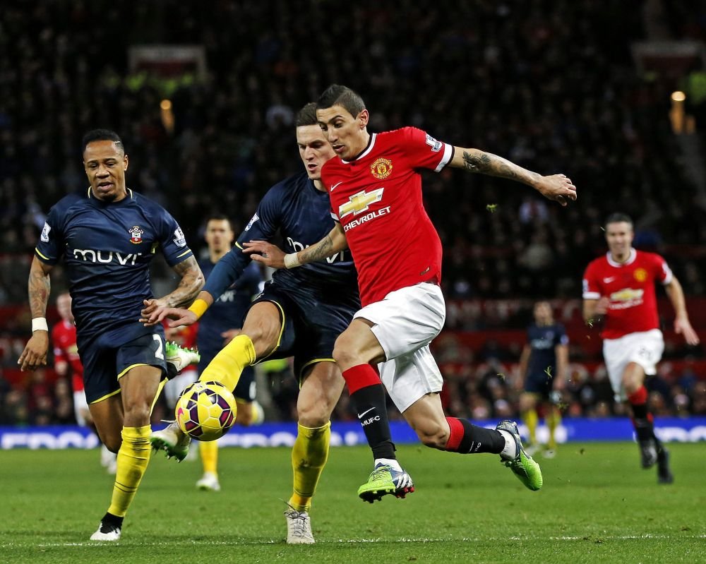 Sansa anului pentru Gardos! E favorit la titularizare dupa victoria cu Manchester United! Situatia in care se afla Southampton