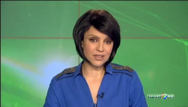 Stelistii au dat autografe in Spania pe tricoul lui Real Madrid! A avut grija Sarpe Mondialu', un fan al Stelei din Spania! :)