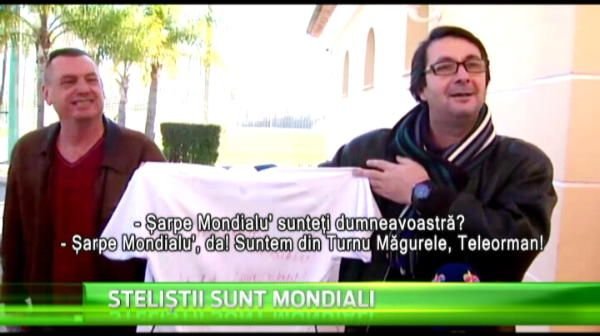Stelistii au dat autografe in Spania pe tricoul lui Real Madrid! A avut grija Sarpe Mondialu , un fan al Stelei din Spania! :)