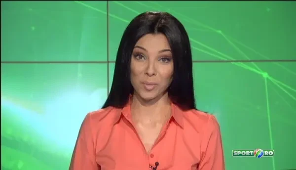 Break-dance la un an! Un bebelus il copiaza uimitor pe tatal sau :)