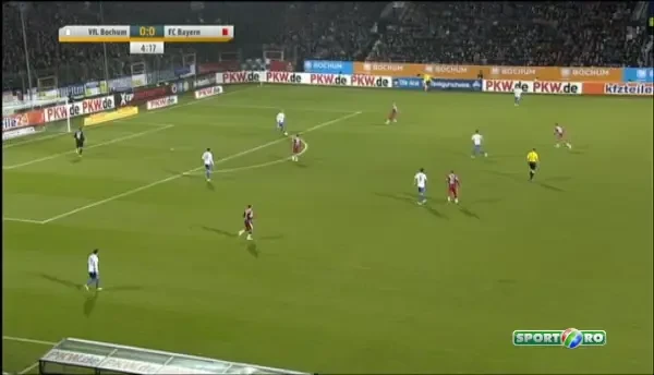 Bochum 1-0 Bayern, min 5: Danny Latza