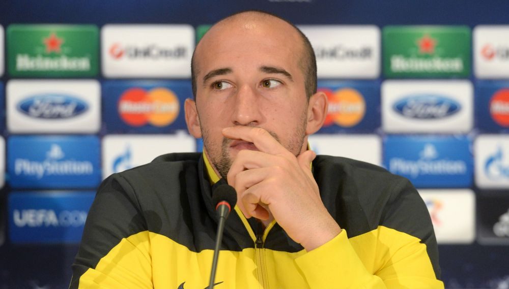 Latovlevici, mereu surprinzator :) Va spun sincer, eu nici nu stiu cine e pe locul 2 in campionat!