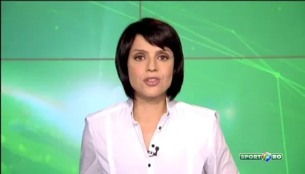 "Ne-a zis o doamna ca aici trebuie sa coboram!" Super imagini de la trialul SOMERILOR organizat de FRF. Un jucator a venit cu mama