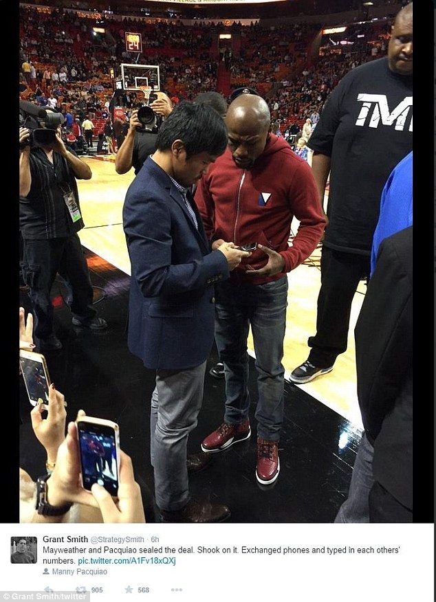 Pacquiao si Mayweather s-au intalnit in public si au facut schimb de numere de telefon! Cand poate avea loc meciul SECOLULUI_5