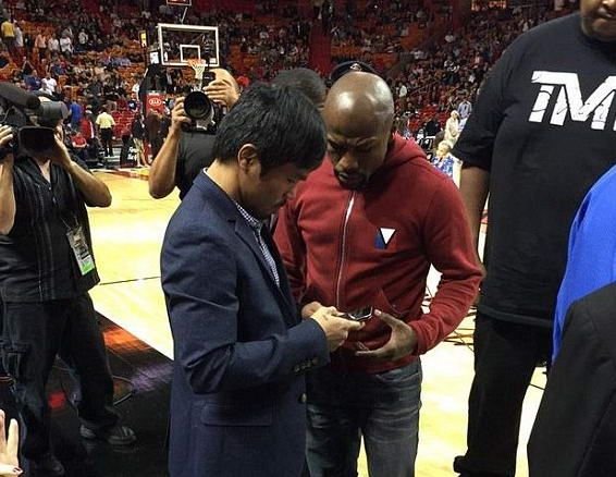 Pacquiao si Mayweather s-au intalnit in public si au facut schimb de numere de telefon! Cand poate avea loc meciul SECOLULUI_9