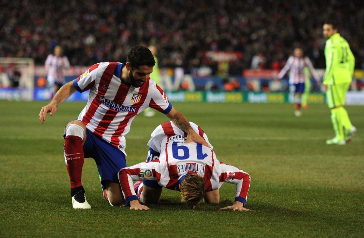 Meci fabulos in Cupa Regelui! Atletico 2-3 Barcelona! Madrilenii au terminat in 9, iar Torres a marcat in sec. 40! VIDEO REZUMAT_3