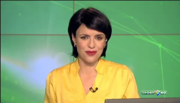 Si-a intins aripile si a zburat deasupra PIRAMIDELOR! Imagini senzationale filmate de un cascador! VIDEO