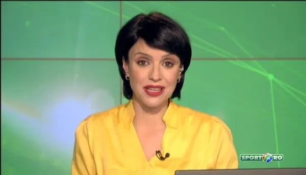 Balotelli, surprins in oras impreuna cu fosta iubita! VIDEO