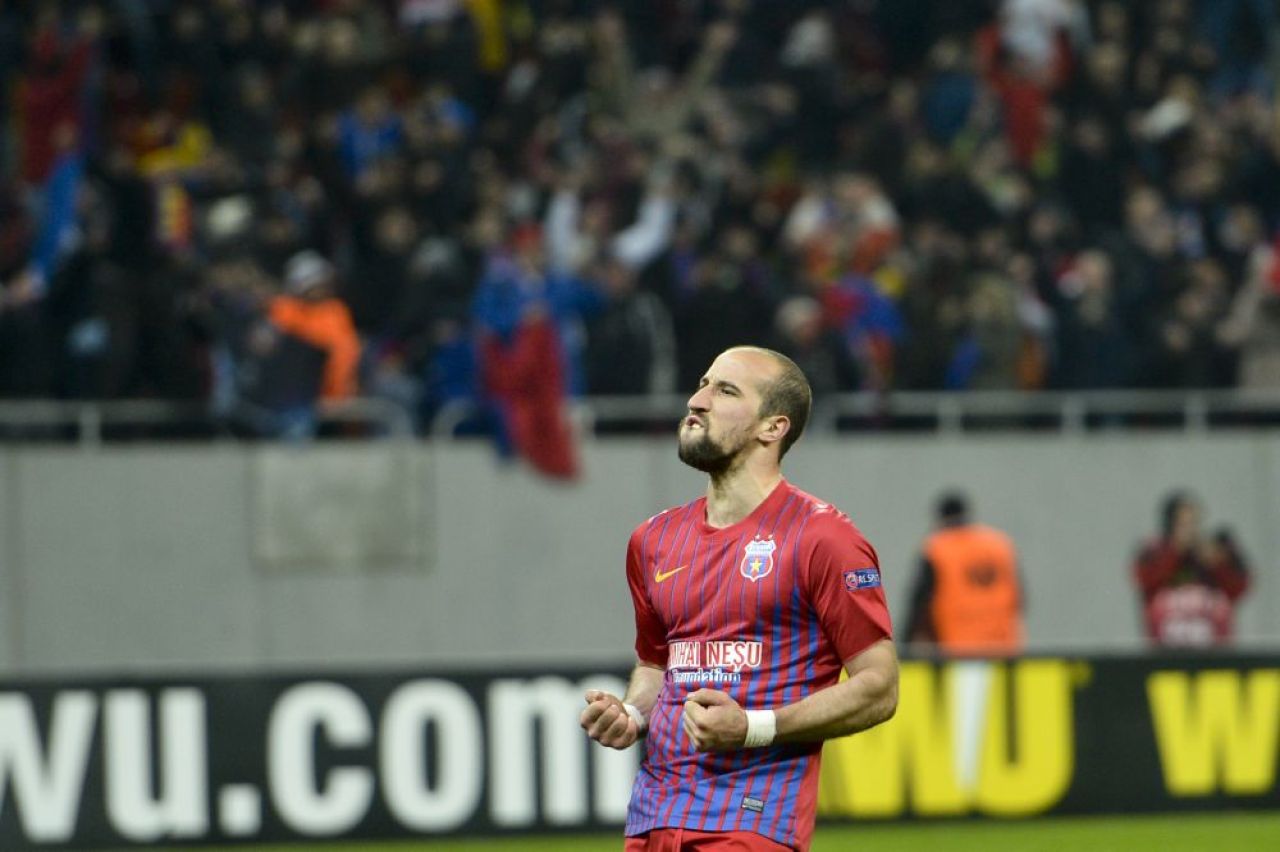 De la unicul jucator din Europa care s-a batut cu Messi si CR7, la pustiul RECORD al Romaniei. TOP 10 fotbalisti lansati de Hagi_10