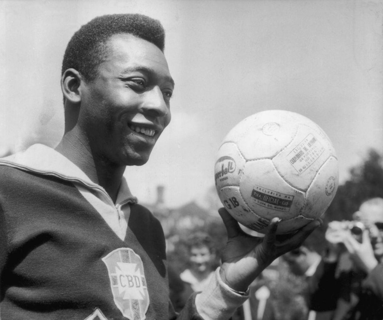 Hagi, Pele, Maradona, Messi! Asa arata Topul FIFA al celor mai buni DECARI din istoria fotbalului. GALERIE FOTO_10