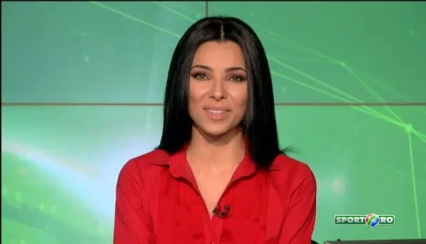 Doi canadieni sunt de departe cei mai nebuni surferi! La minus 20 de grade, baietii au intrat in apa sa se dea cu placa! VIDEO