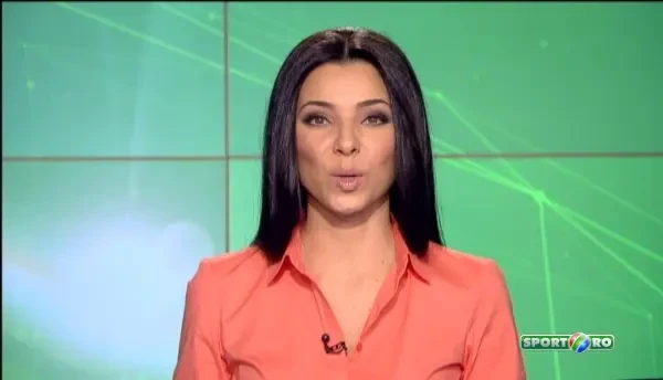 SCENE superbe la aeroport! Banel dadea un interviu, dar langa el era toata actiunea! Ce facea unul dintre jucatori! VIDEO