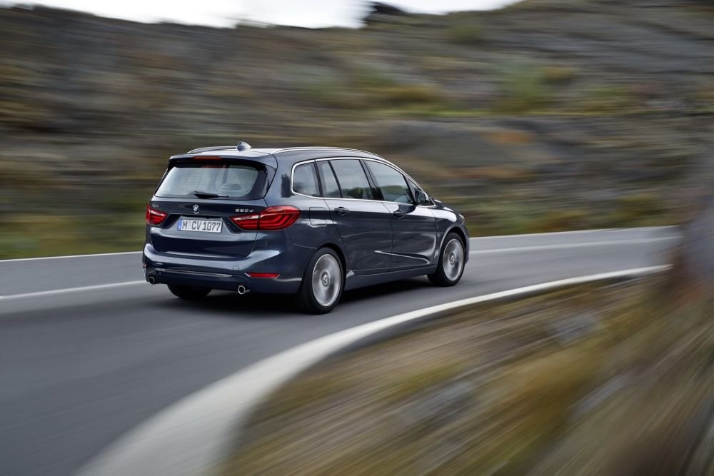 FOTO S-a lansat primul BMW cu 7 locuri. Surpriza pregatita de nemti pentru familisti _3