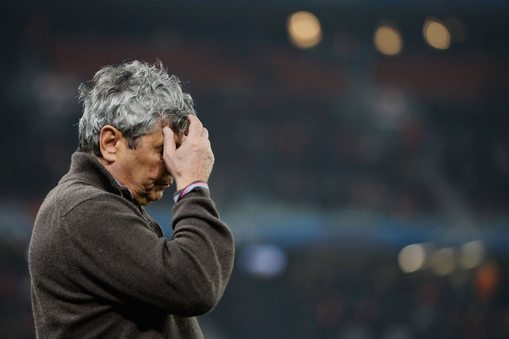 Mircea Lucescu a privit si el cu ingrijorare negocierile de la Minsk: E greu, nu se mai poate asa . Antrenorul, dezamagit de Federatia Ucraineana
