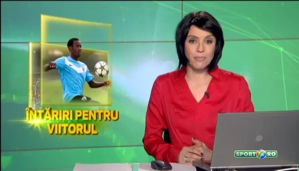 Primire "regala" :) Hagi l-a intampinat pe Fabrice Olinga, cel mai tanar marcator din istoria Spaniei, la antrenament: VIDEO