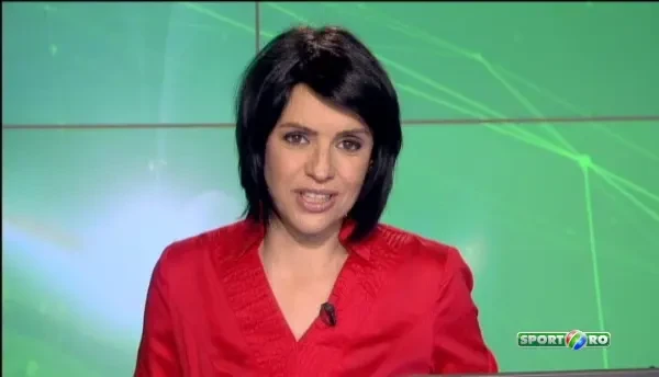 SUPER pictorial cu cea mai duar luptatoare din lume! Cum a pozat in Sports Illustrated