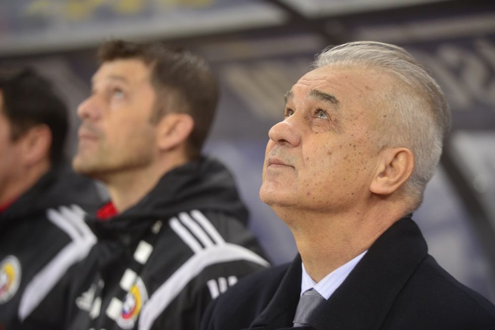 Superstitii de VINERI 13 pentru Lucescu, Piturca, Iordanescu, Ienei si Gica Popescu. Ce NU FACEAU niciodata de teama ca vor pierde