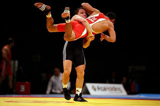 De la Jocurile Olimpice in cusca FIGHT NIGHT! Campionul de greco-romane Virgil Munteanu se bate luni de la 20:00, pe Sport.ro_3