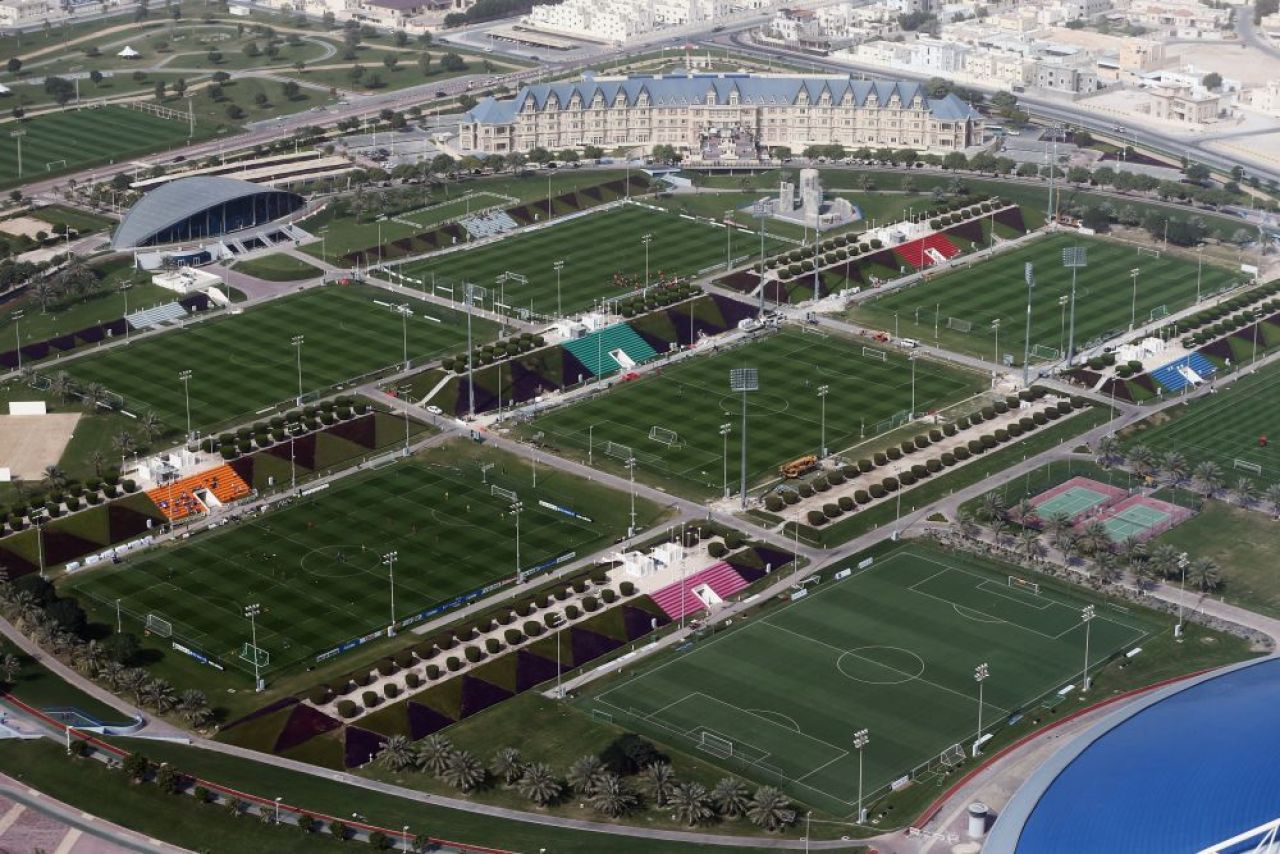Tara care cumpara suflete pe bani! Cum s-a transformat o ambitie personala intr-o Qatarstrofa cu mii de victime_2