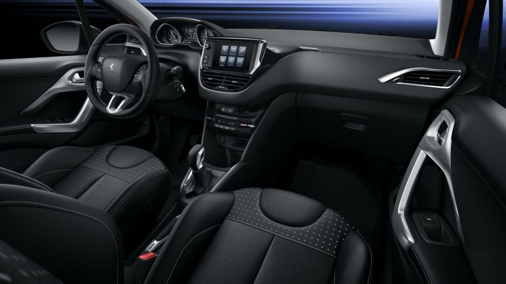 Galerie FOTO: Peugeot 208 facelift. Primele imagini oficiale inaintea lansarii de la Geneva_5