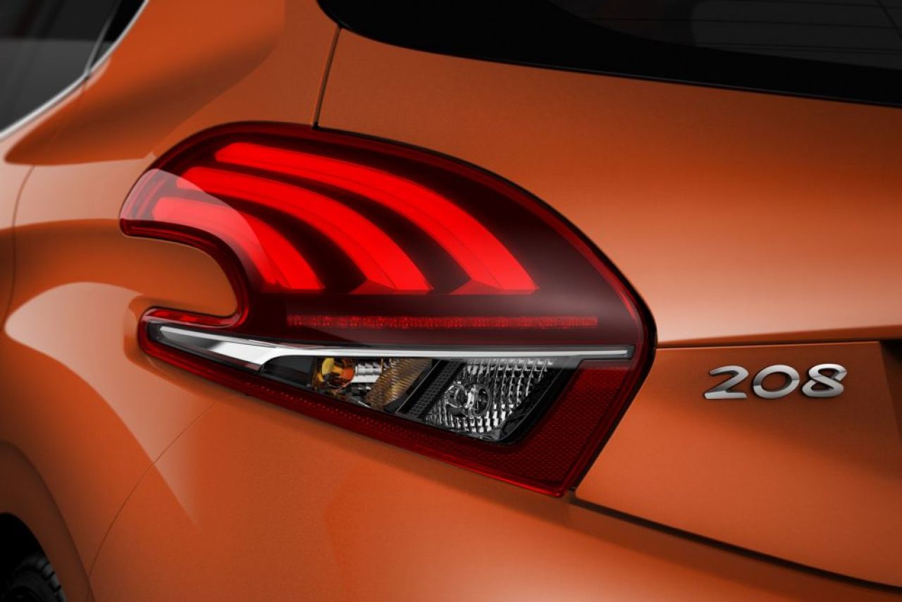 Galerie FOTO: Peugeot 208 facelift. Primele imagini oficiale inaintea lansarii de la Geneva_9